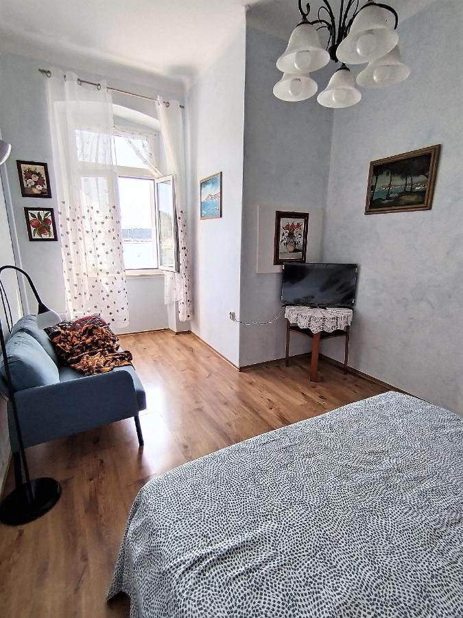 Studio Apartments Dalla Nonna Rovinj Exterior foto